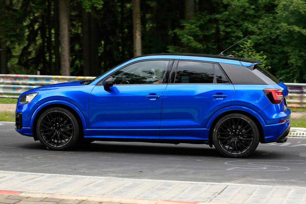 audi-sq2-005